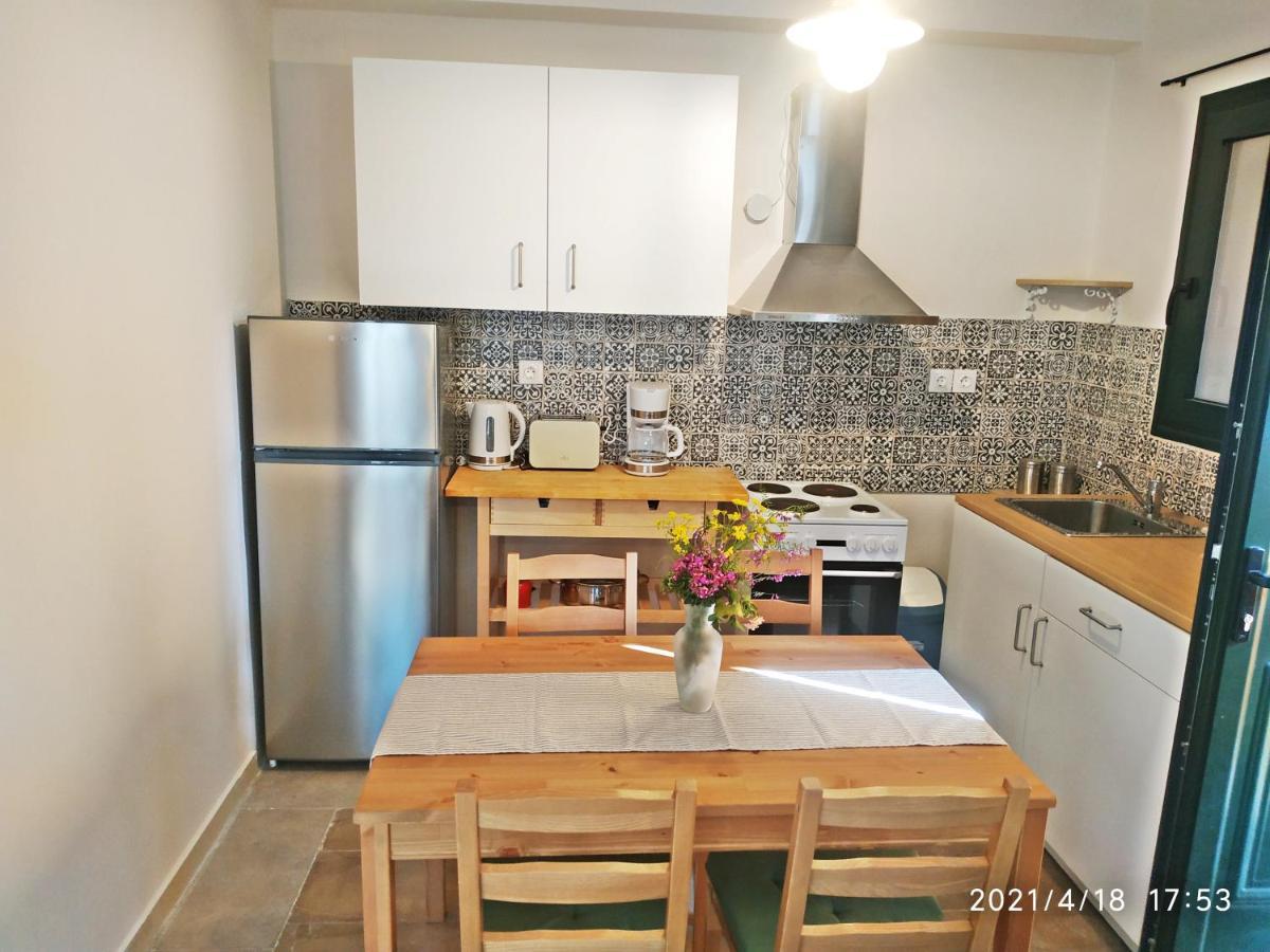 Old Harbour Apartments By Corfuescapes Gaios Ngoại thất bức ảnh