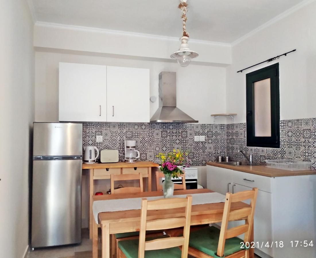 Old Harbour Apartments By Corfuescapes Gaios Ngoại thất bức ảnh